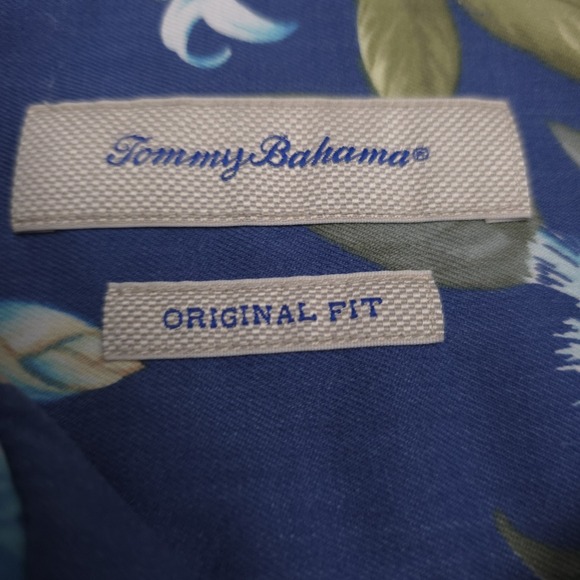 Tommy Bahama Men's Medium Silk Blend Blue Floral Short Sleeve Button Front Shirt - Picture 6 of 8